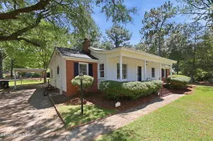 110 Campbell St, Aberdeen, NC 28315 - Photo 2