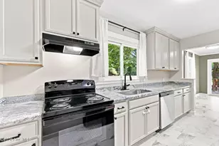110 Campbell St, Aberdeen, NC 28315 - Photo 12