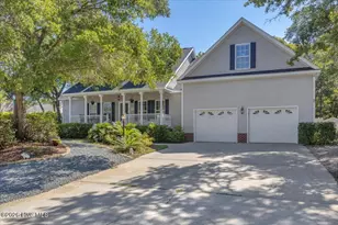 102 SW 22nd St, Oak Island, NC 28465 - Photo 1