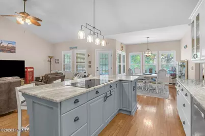 102 SW 22nd Street, Oak Island, NC 28465 - Photo 10