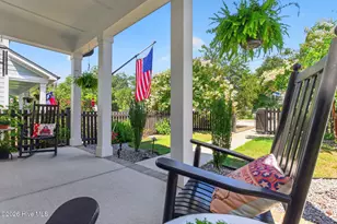 1107 N Caswell Ave, Southport, NC 28461 - Photo 6