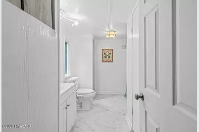 306 Old Loy Avenue, Jacksonville, NC 28540 - Photo 34
