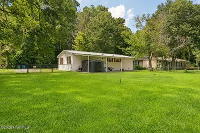 306 Old Loy Avenue, Jacksonville, NC 28540 - Photo 2