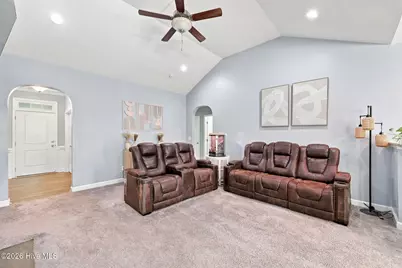 4205 Irwin Drive, Aberdeen, NC 28315 - Photo 18