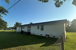 2182 Crusoe Island Rd, Whiteville, NC 28472 - Photo 4
