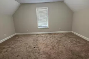 2204 Dovedale Dr, Greenville, NC 27834 - Photo 14