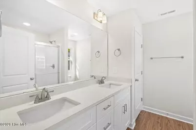 312 E Howard Street, Roseboro, NC 28382 - Photo 20