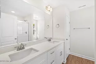 312 E Howard St, Roseboro, NC 28382 - Photo 20