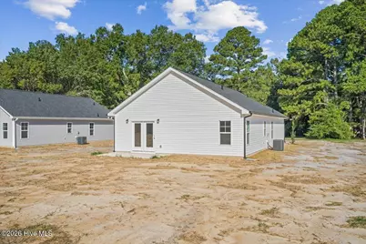312 E Howard Street, Roseboro, NC 28382 - Photo 30