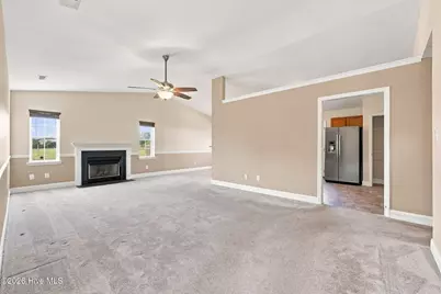 404 S Grazing Court, Sneads Ferry, NC 28460 - Photo 4
