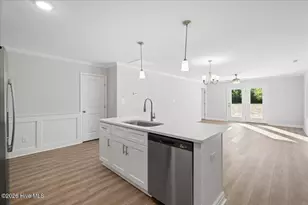 310 E Howard St, Roseboro, NC 28382 - Photo 10