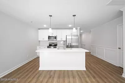 310 E Howard Street, Roseboro, NC 28382 - Photo 6