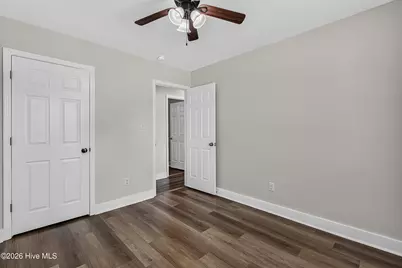 912 Laurel Lane, Jacksonville, NC 28546 - Photo 10