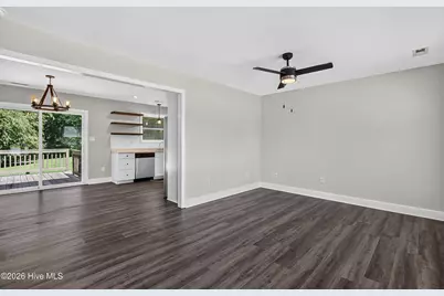 912 Laurel Lane, Jacksonville, NC 28546 - Photo 12
