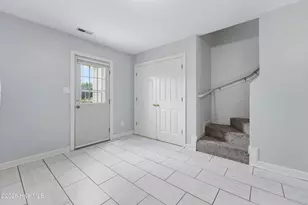 307 Bridgewood Dr, Jacksonville, NC 28546 - Photo 14