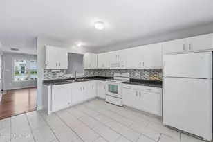 307 Bridgewood Dr, Jacksonville, NC 28546 - Photo 10