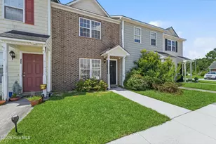 307 Bridgewood Dr, Jacksonville, NC 28546 - Photo 1