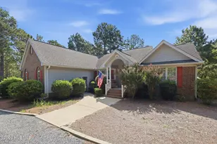 137 Winsford Cir, West End, NC 27376 - Photo 6