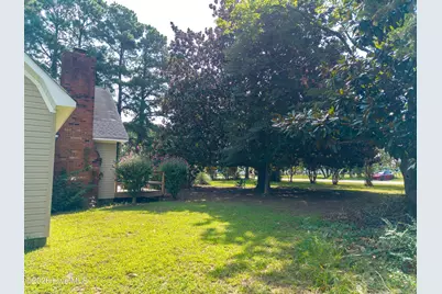 205 S End Road, Knotts Island, NC 27950 - Photo 12