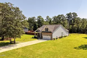 25 S Beatrice Dr, Rocky Point, NC 28457 - Photo 2