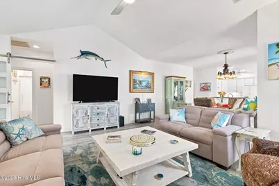 200 Macgregor Drive, Beaufort, NC 28516 - Photo 8