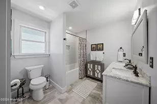 1110 N New River Dr, Surf City, NC 28445 - Photo 16
