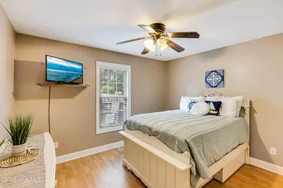 163 NW 6th Street, Oak Island, NC 28465 - Photo 18