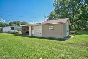 1709 W Wilson St, Tarboro, NC 27886 - Photo 8