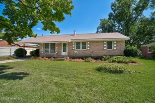 1709 W Wilson St, Tarboro, NC 27886 - Photo 2