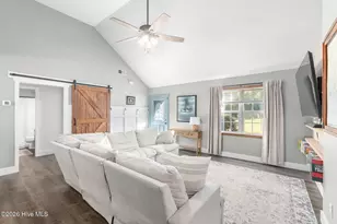 126 Joan's Haven Dr, Newport, NC 28570 - Photo 6
