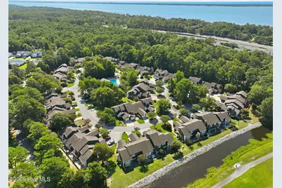 401 Cedarwood Village, Morehead City, NC 28557 - Photo 30
