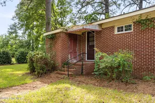 818 Van Warren Rd, Roanoke Rapids, NC 27870 - Photo 18