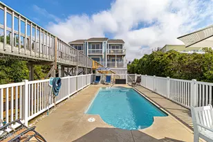 11017 Inlet Dr, Emerald Isle, NC 28594 - Photo 4