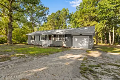 110 Boulder Lane, Jacksonville, NC 28540 - Photo 2