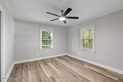 110 Boulder Lane, Jacksonville, NC 28540 - Photo 12