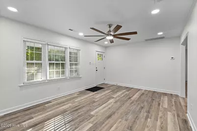 110 Boulder Lane, Jacksonville, NC 28540 - Photo 6