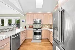 619 1st Ave, Oriental, NC 28571 - Photo 14
