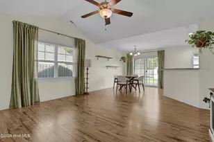 400 Blue Pennant Ct, Sneads Ferry, NC 28460 - Photo 6