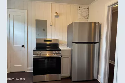 709 E Vernon Avenue, Kinston, NC 28501 - Photo 6