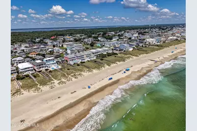 327 Fort Fisher Boulevard S, Kure Beach, NC 28449 - Photo 8