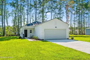 1033 Harbor Dr, Calabash, NC 28467 - Photo 1