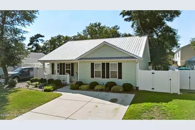 153 NE 19th Street, Oak Island, NC 28465 - Photo 2