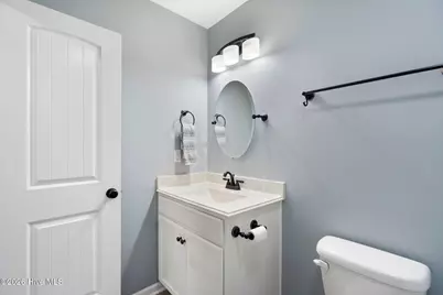 153 NE 19th Street, Oak Island, NC 28465 - Photo 32