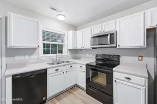 308 Caldwell Loop, Jacksonville, NC 28546 - Photo 6