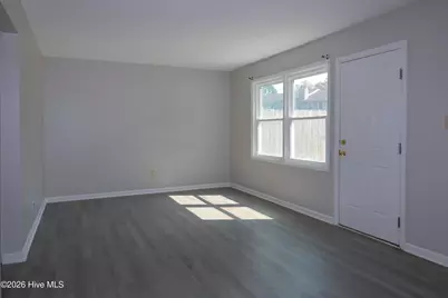 108 King George Court, Jacksonville, NC 28546 - Photo 4