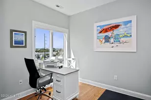 104 S 3rd St, Morehead City, NC 28557 - Photo 14