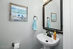 104 S 3rd St, Morehead City, NC 28557 - Photo 16