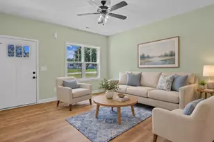 117 Wilson St, Erwin, NC 28339 - Photo 2