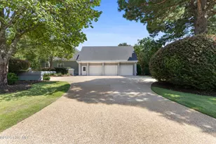 1633 Pembroke Jones Dr, Wilmington, NC 28405 - Photo 54