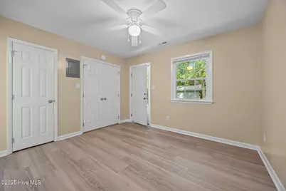 1190 Gould Road #4, Jacksonville, NC 28540 - Photo 8